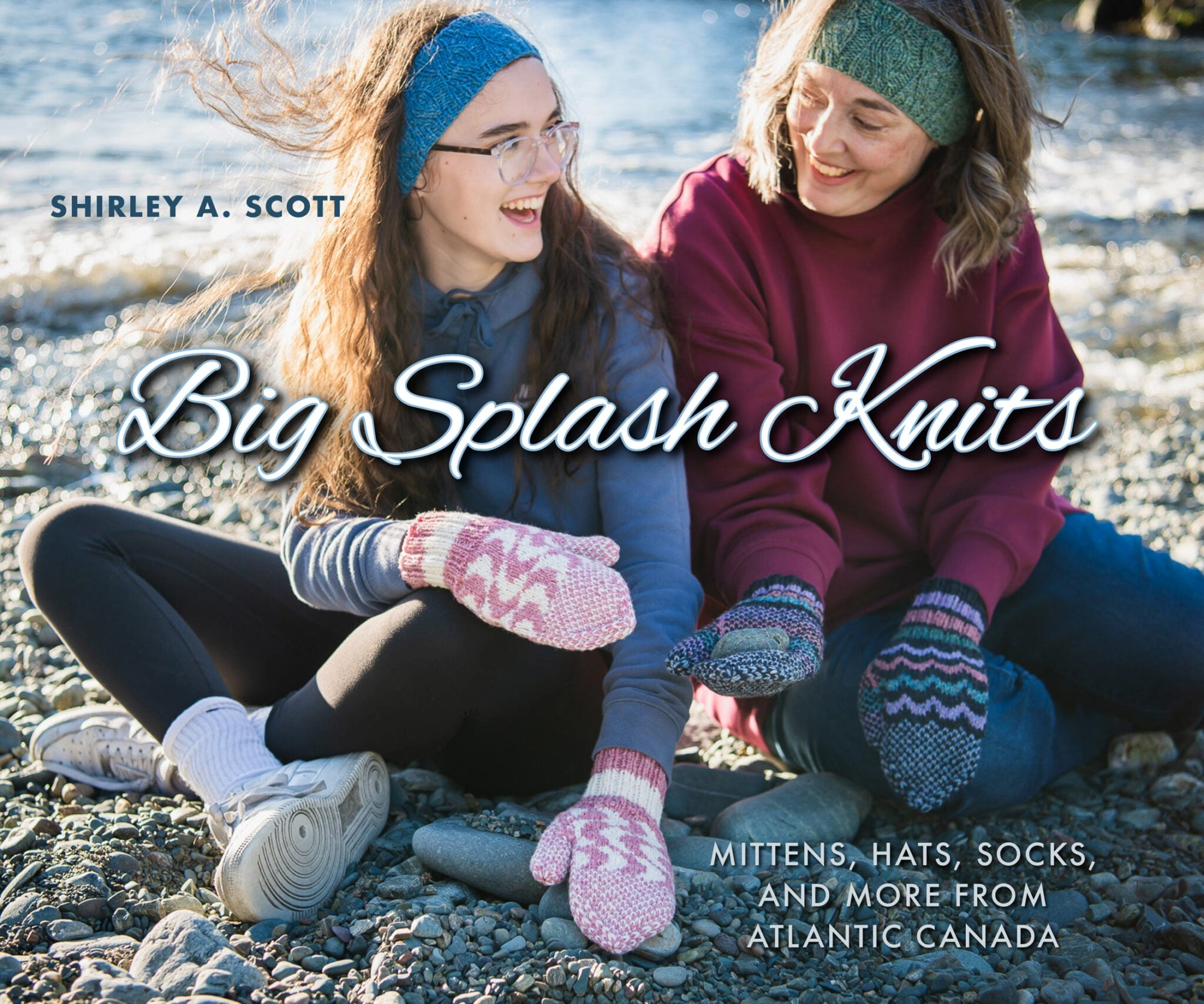 Big Splash Knits: Hand-Knitted Comfort & Bold Style - Cozy Vibes Guaranteed.
